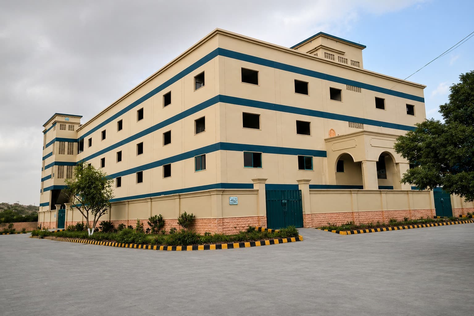Chishti Box Factory corrugated packaging production hall